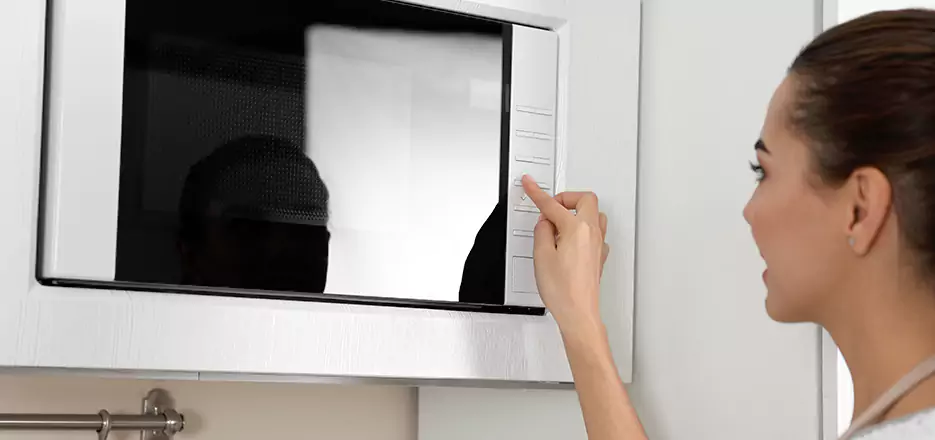 Microwave Keypad and Fan Repair in Malden